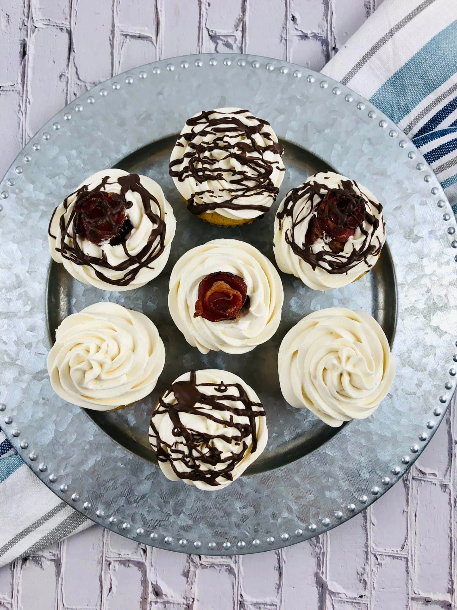 Maple Bacon Cupcakes