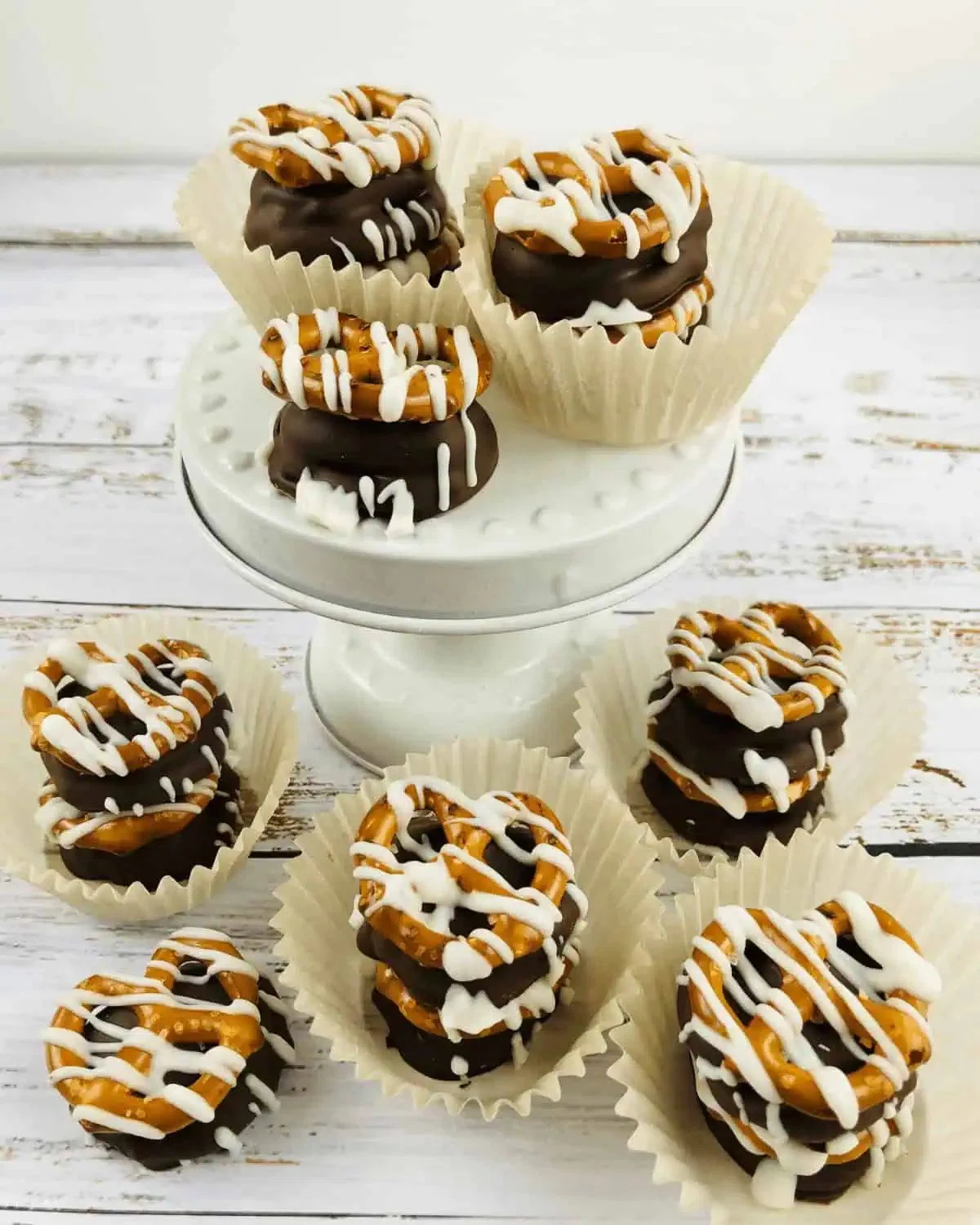 Caramel Chocolate Pretzels