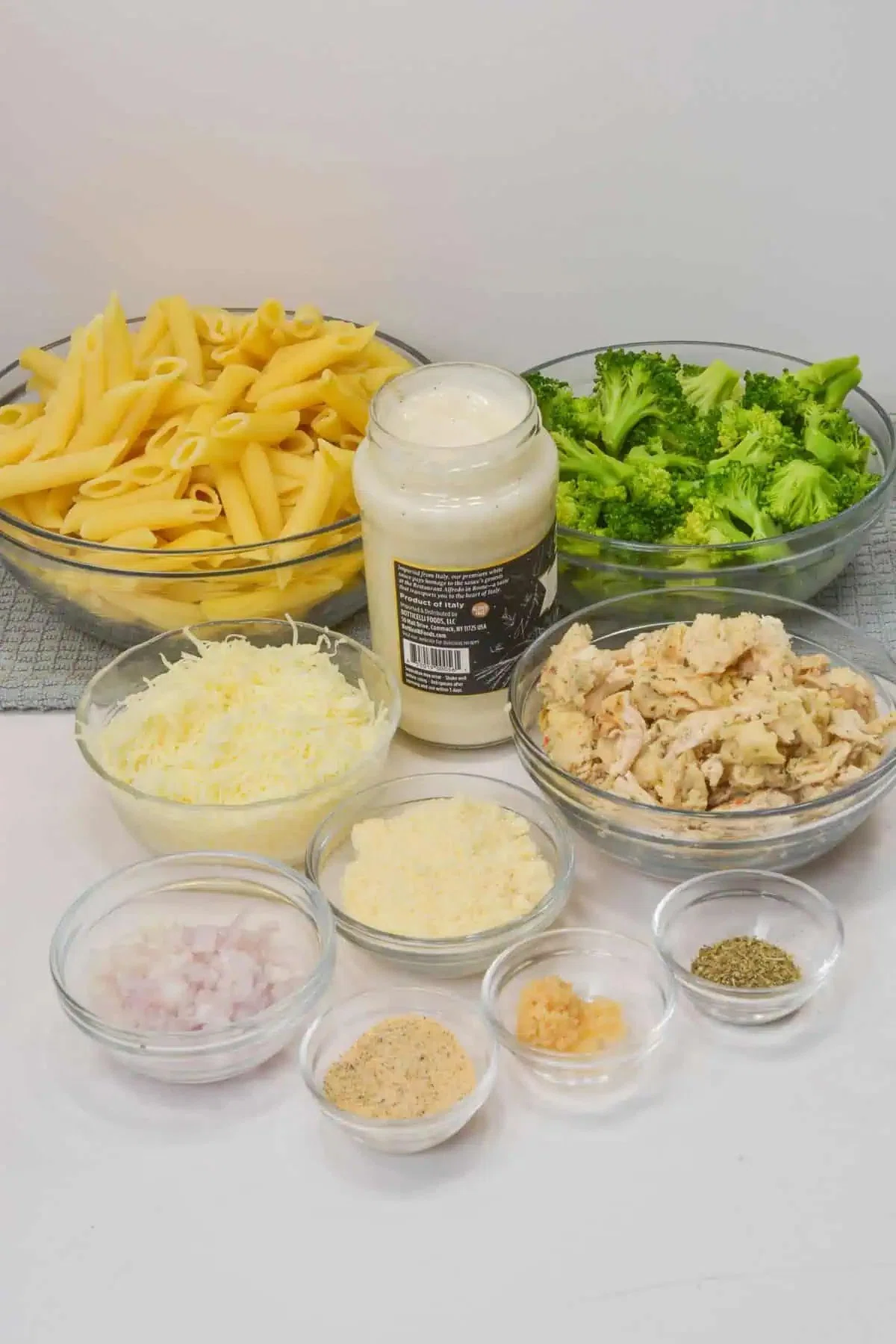 Baked Chicken and Broccoli Alfredo