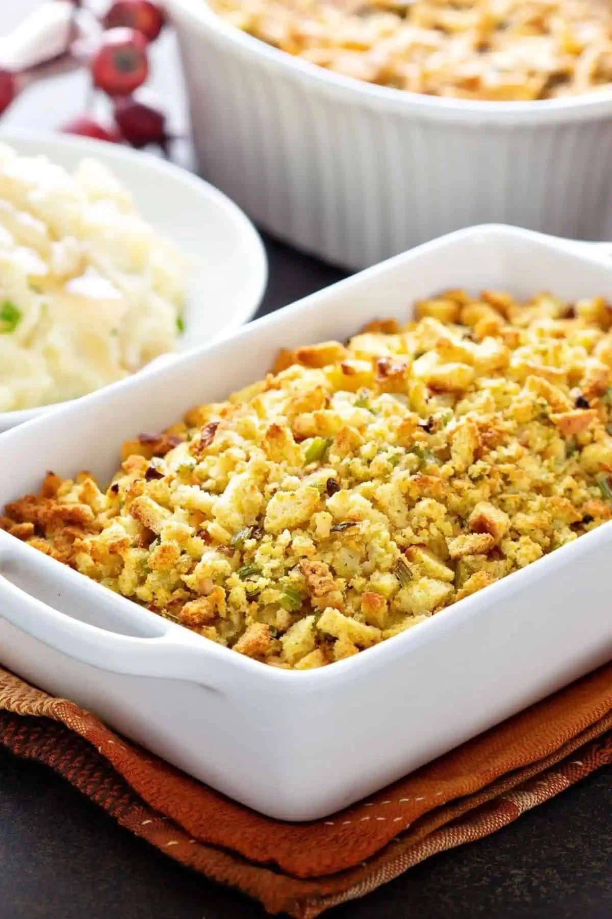 Apple and Sausage Dressing