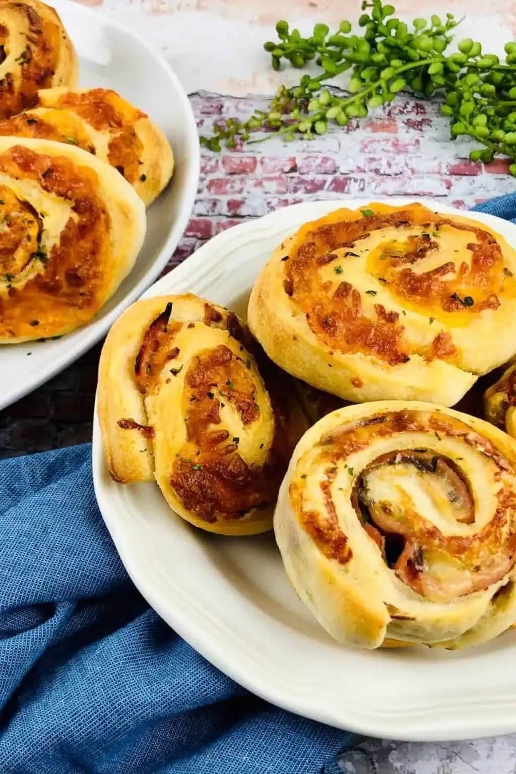 Baked Ham and Cheese Roll Ups