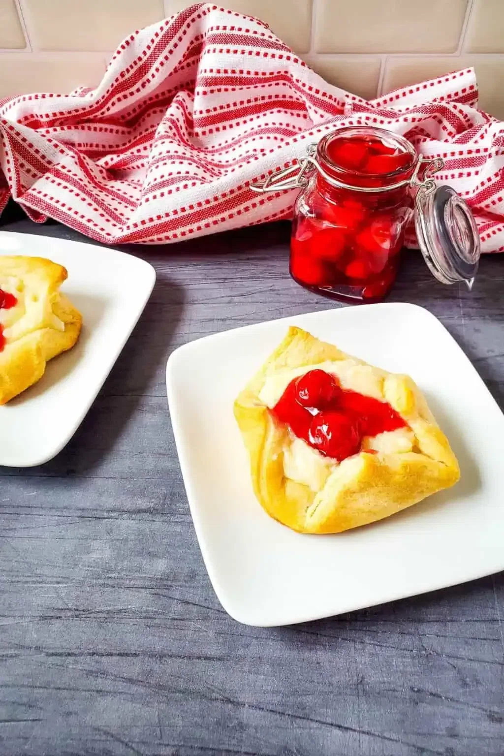 Cherry Cheesecake Bites