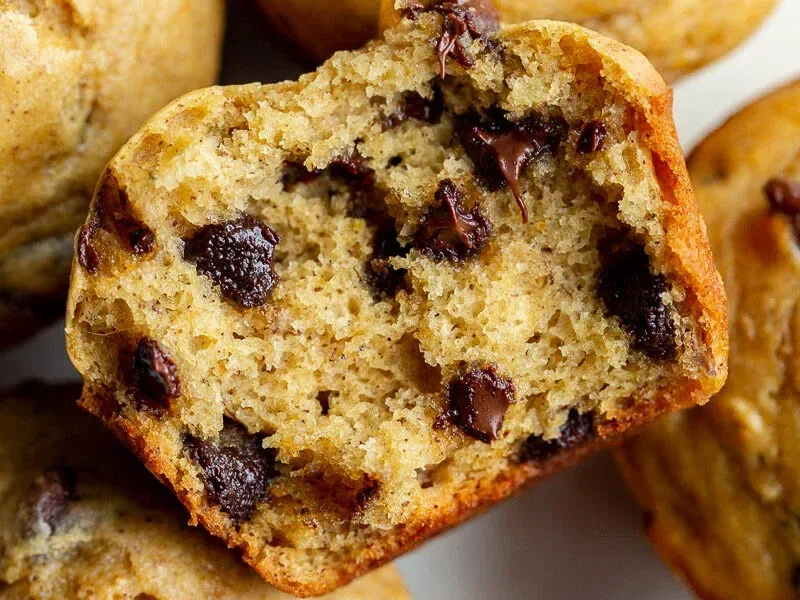 Chocolate Chip Vegan Muffins (with Banana)
