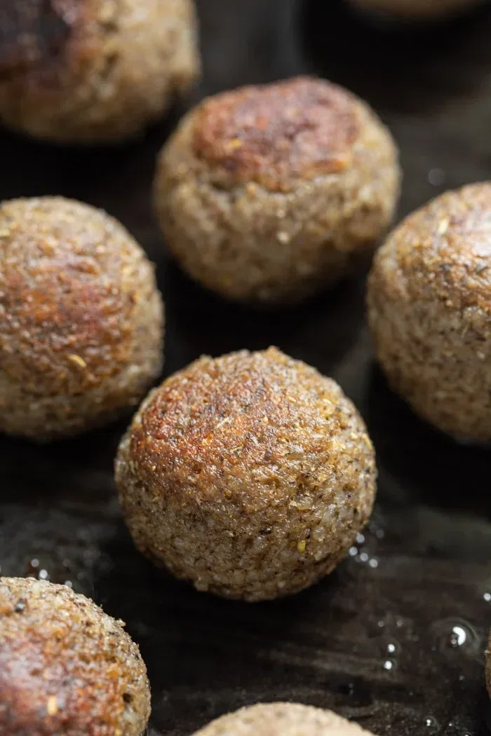 Easy Vegan Meatballs