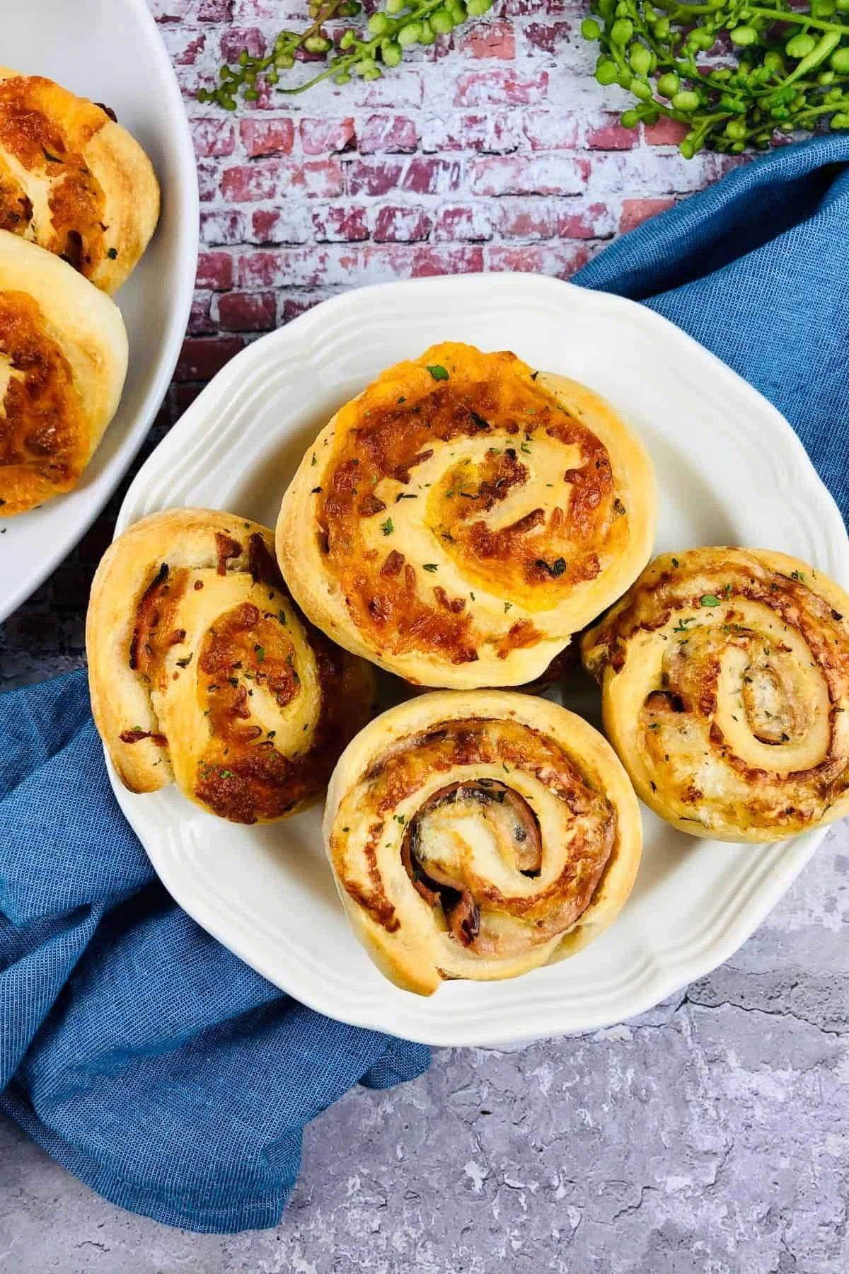 Baked Ham and Cheese Roll Ups