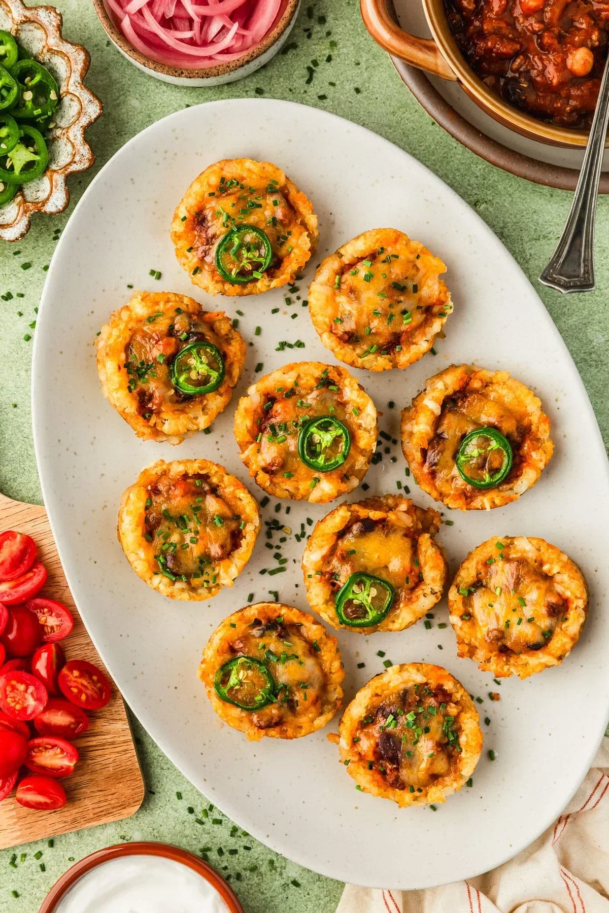 Crispy Tater Tot Chili Cheese Bites