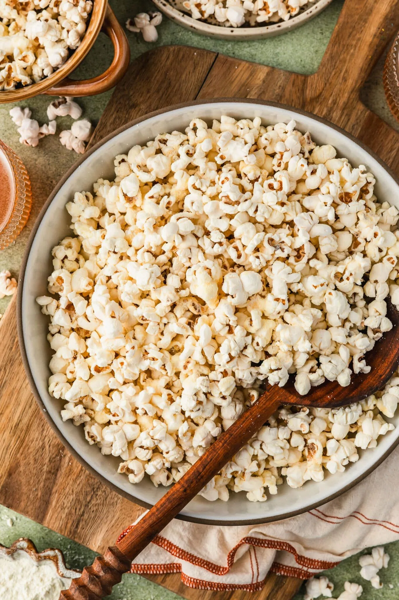 Homemade Cheddar Popcorn