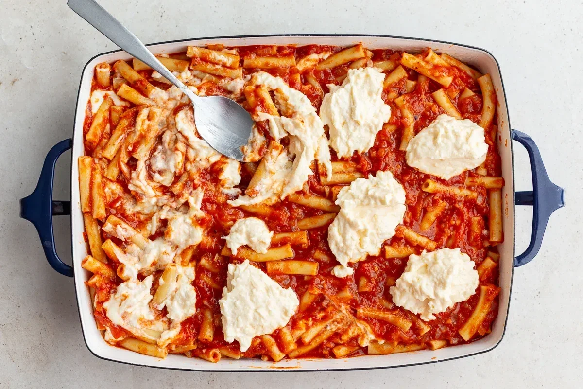 Easy Baked Ziti Without Meat