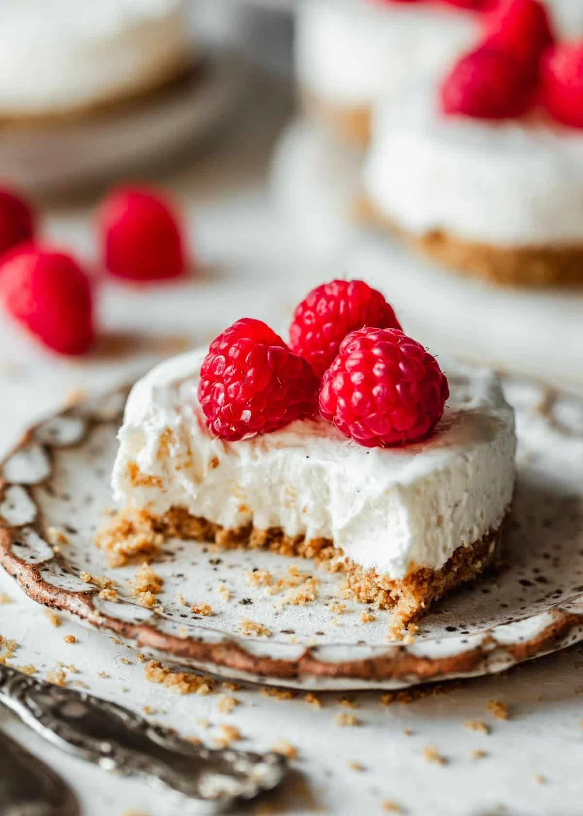 No Bake Mini Cheesecakes