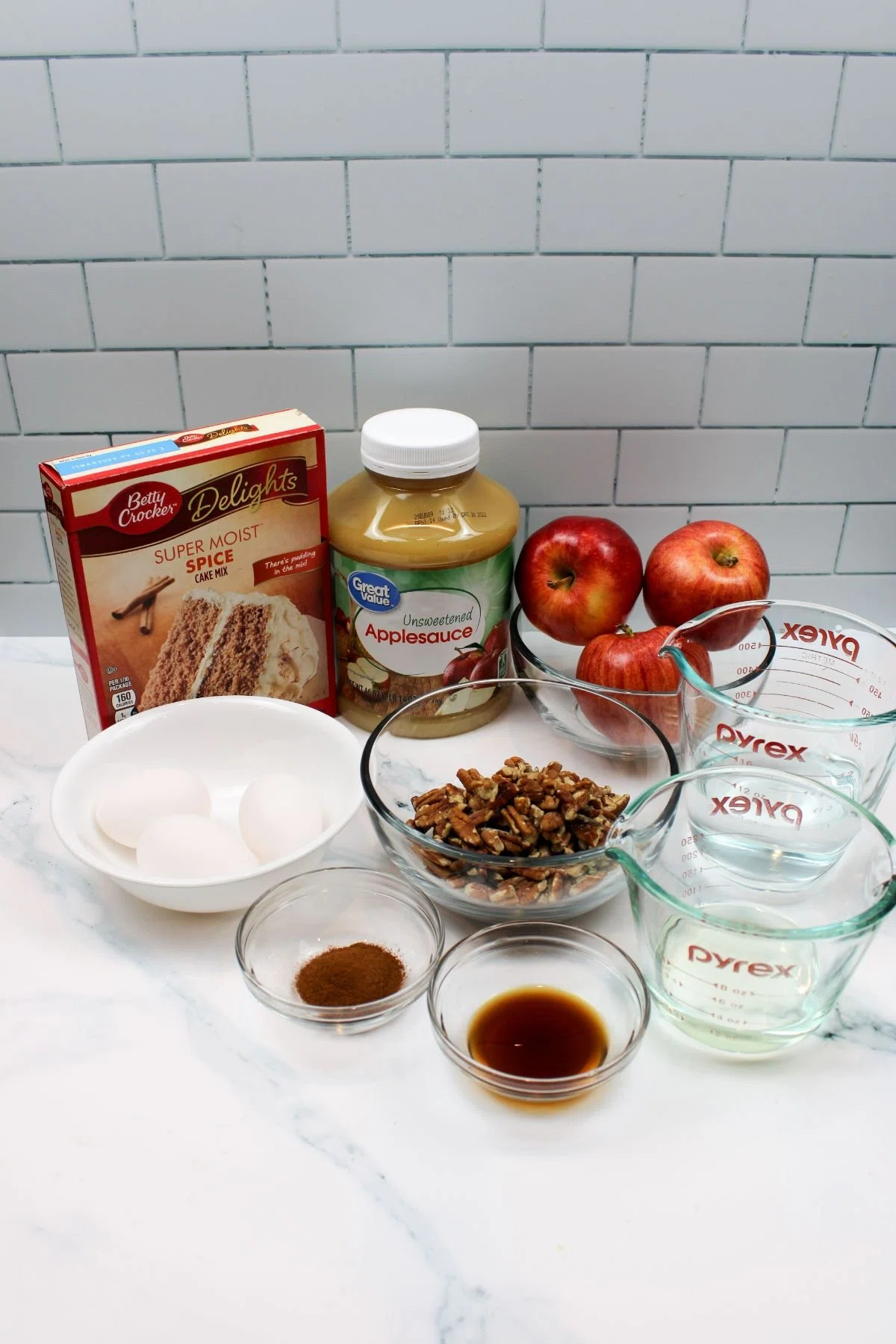 Apple Cinnamon Bundt Cake