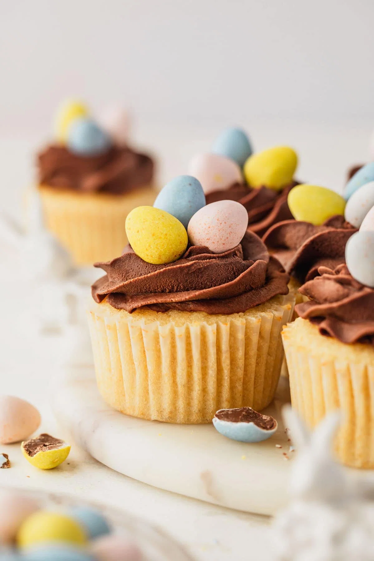 Easy Small Batch Easter Egg Cupcakes
