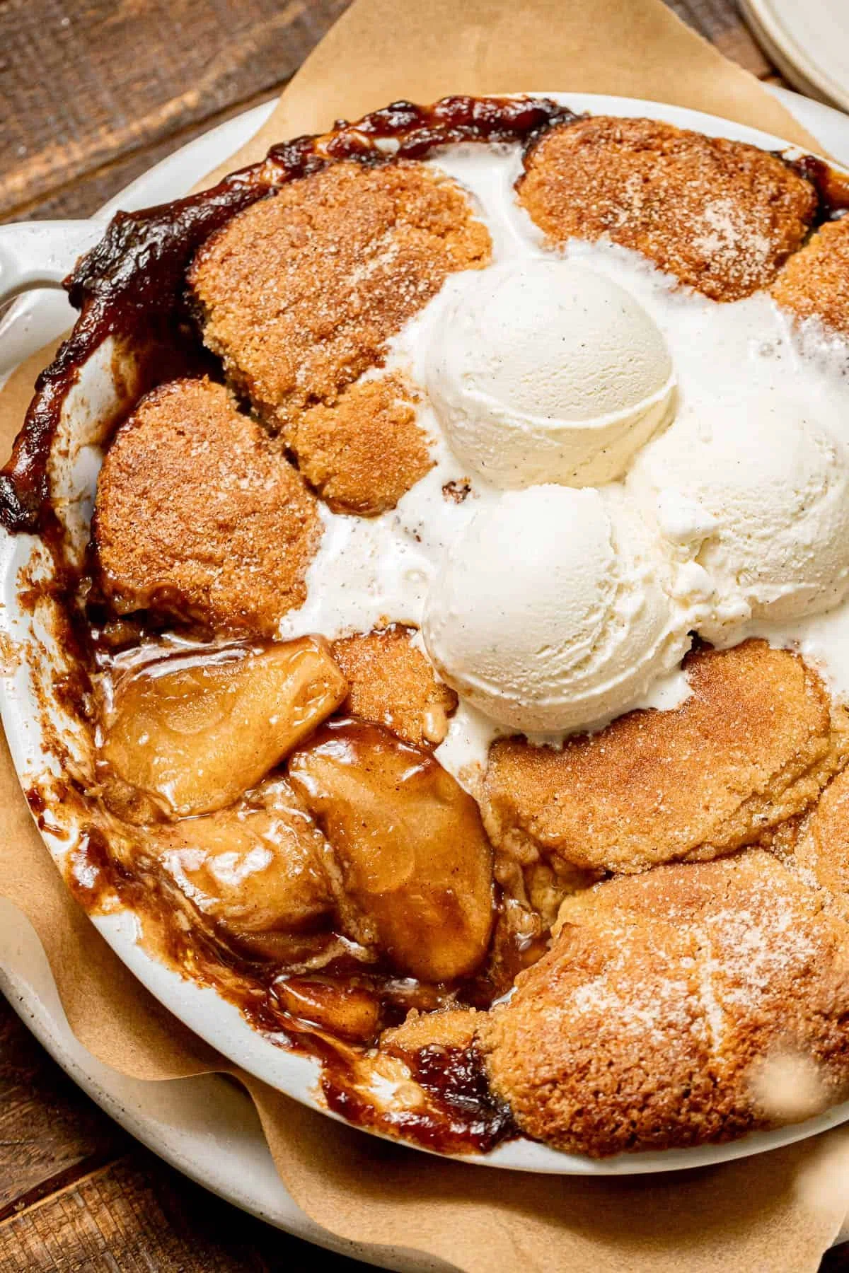 Cinnamon Sugar Apple Cobbler