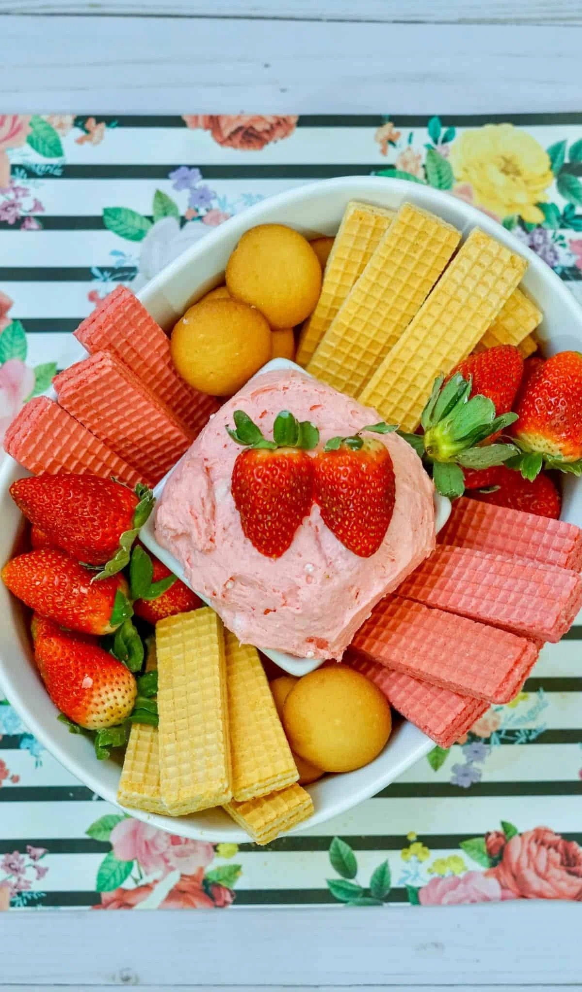 Strawberry Cake Batter Dip