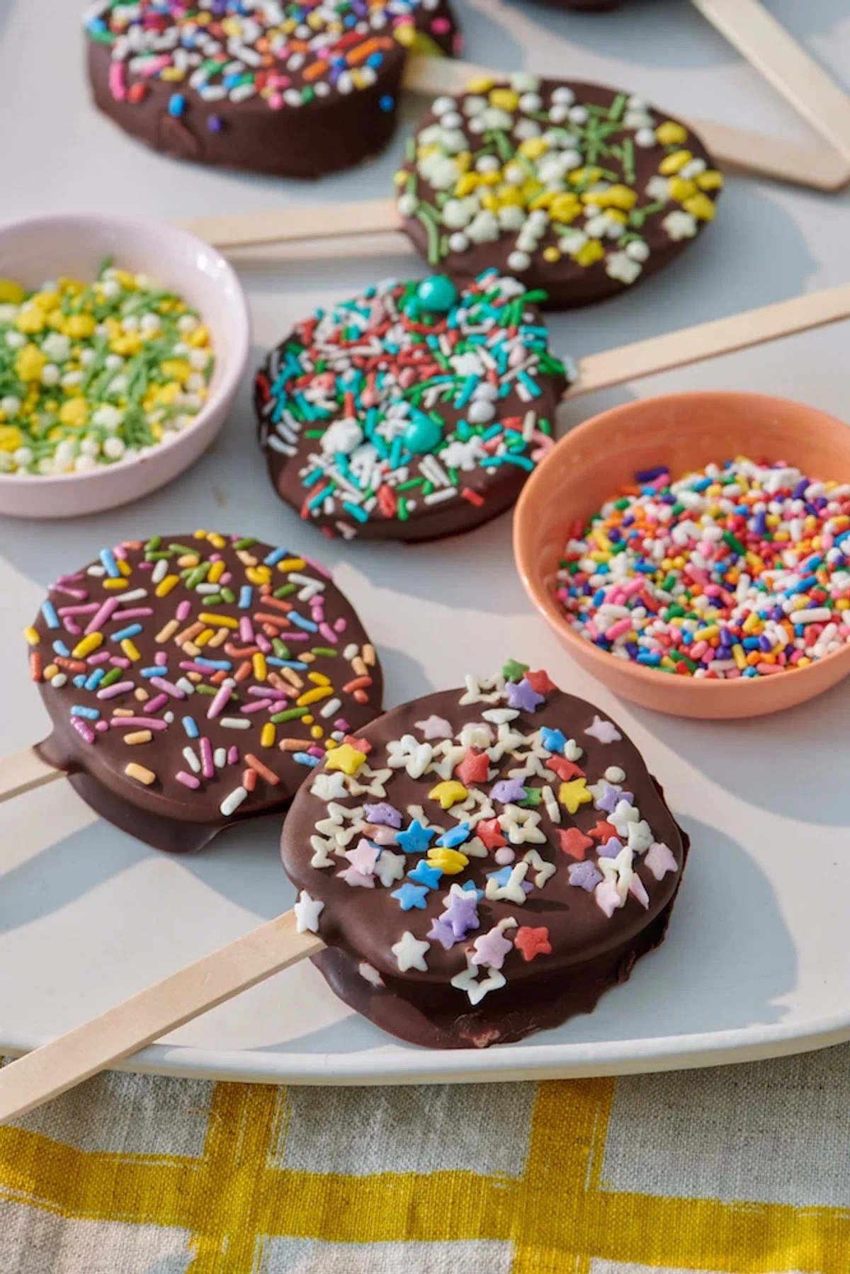 Chocolate Covered Apple Lollipops