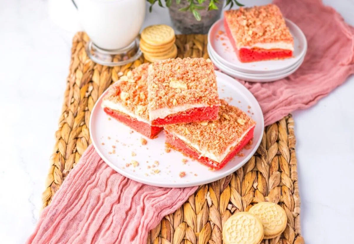 Strawberry Cheesecake Brownies