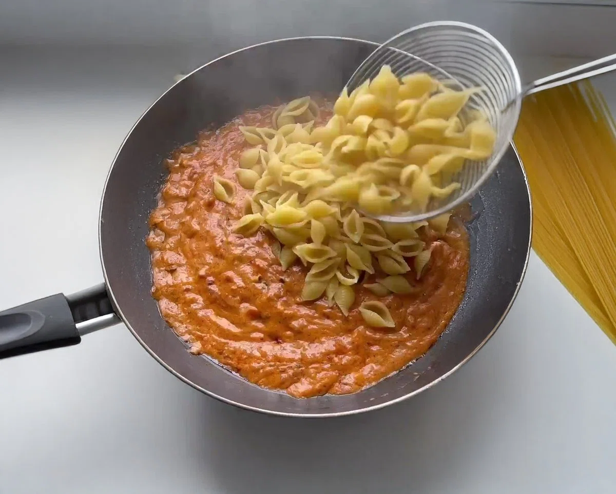 Pizza Pasta Bake