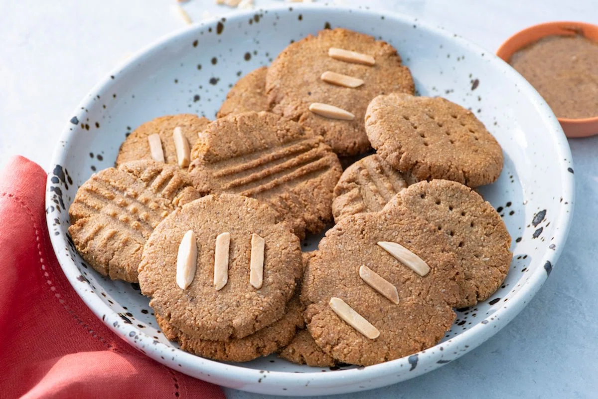 Vegan Almond Cookies