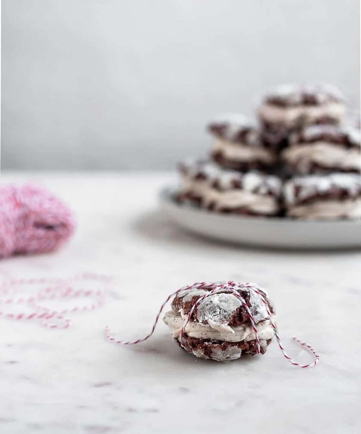 Mocha Crinkle Cookie Sandwiches With Hazelnut-Mascarpone Filling