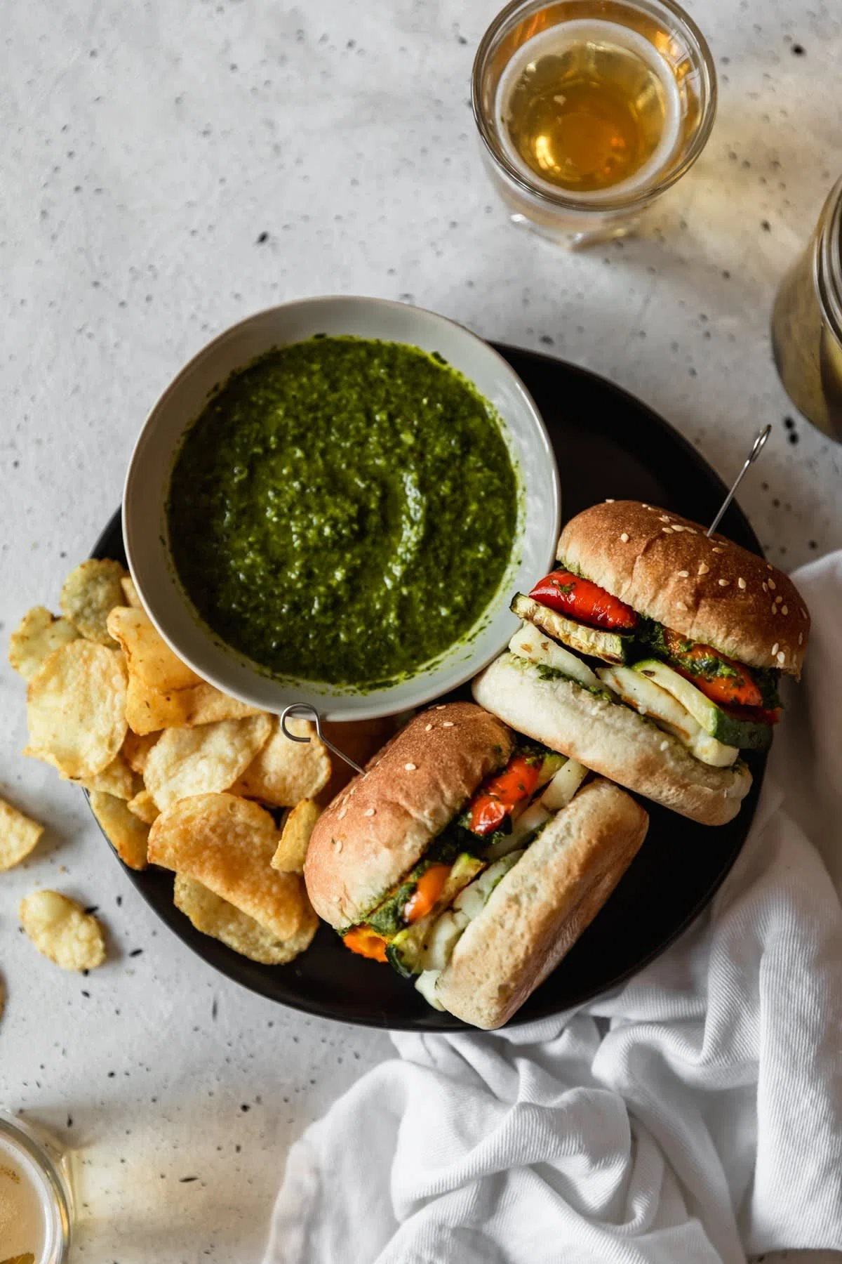 Halloumi Sandwiches With Veggies & Herb Sauce