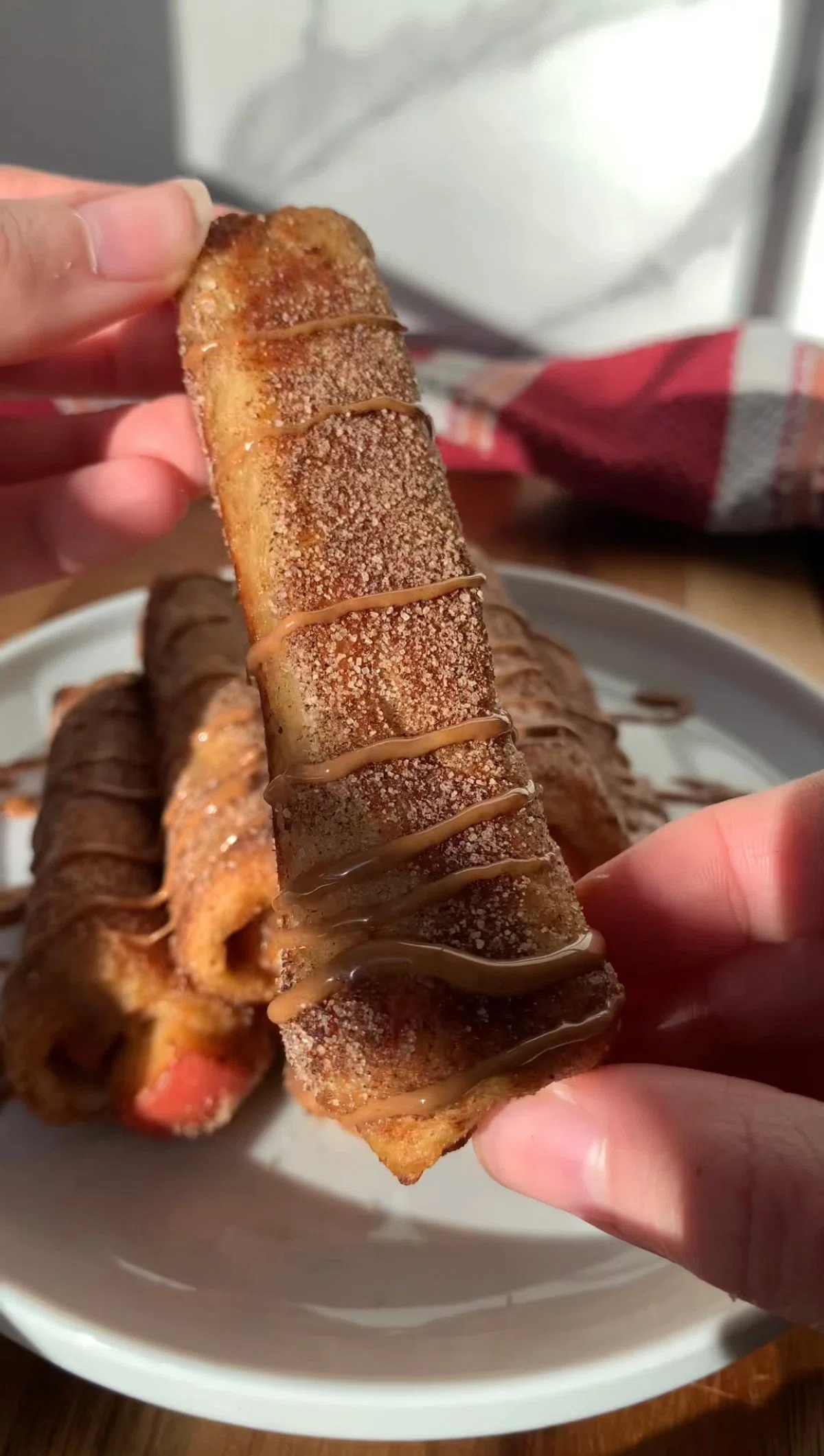 Apple Pie French Toast Roll-Ups
