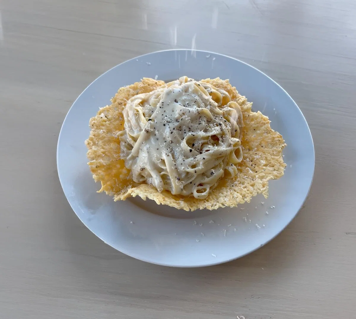 Cacio e Pepe Mac & Cheese in a Parmesan Bowl