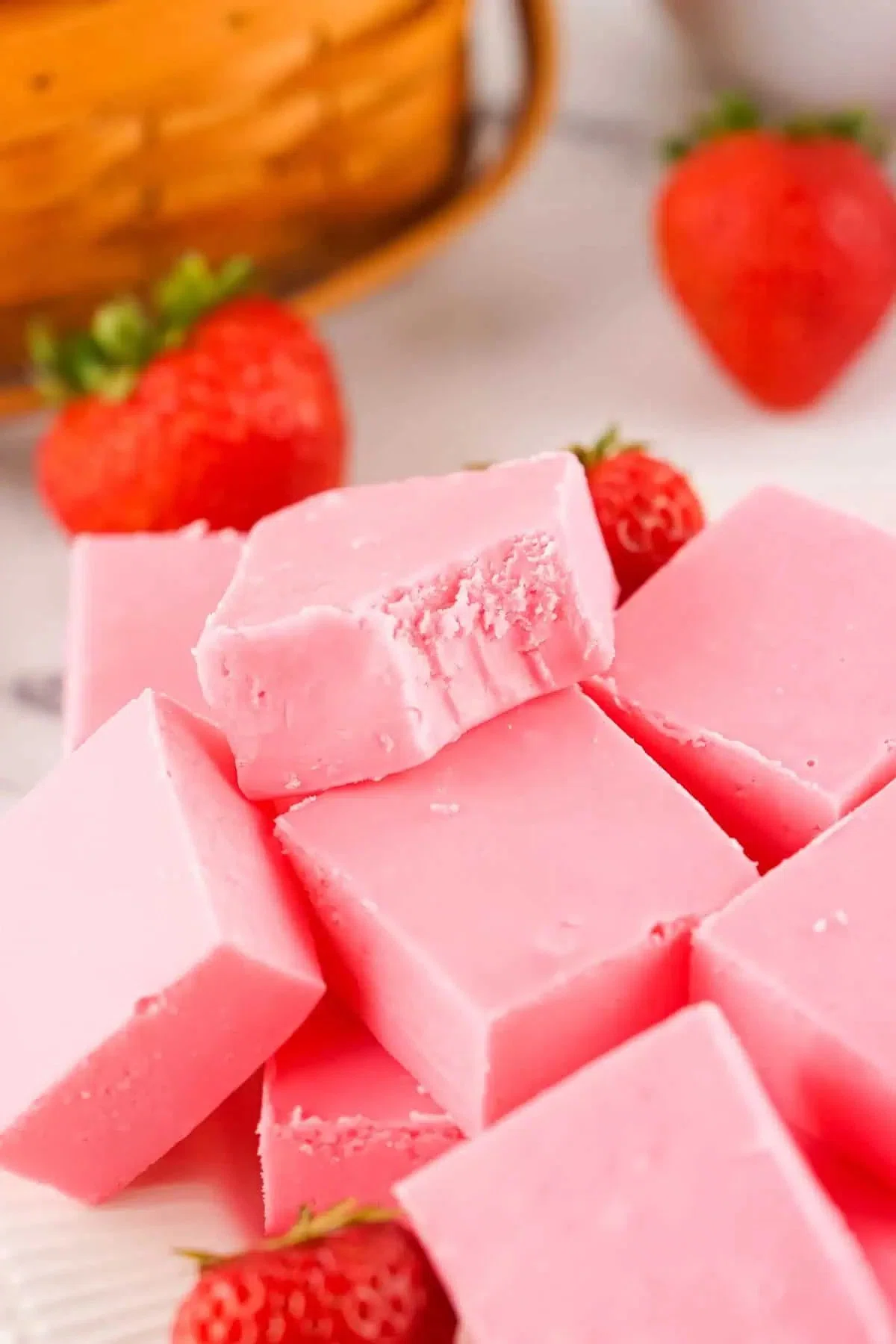 Strawberry Fudge (2 Ingredients)