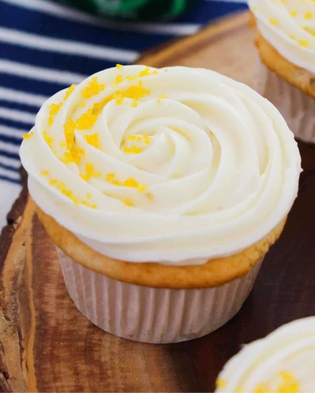 Easy Lemon Cupcakes with Cake Mix