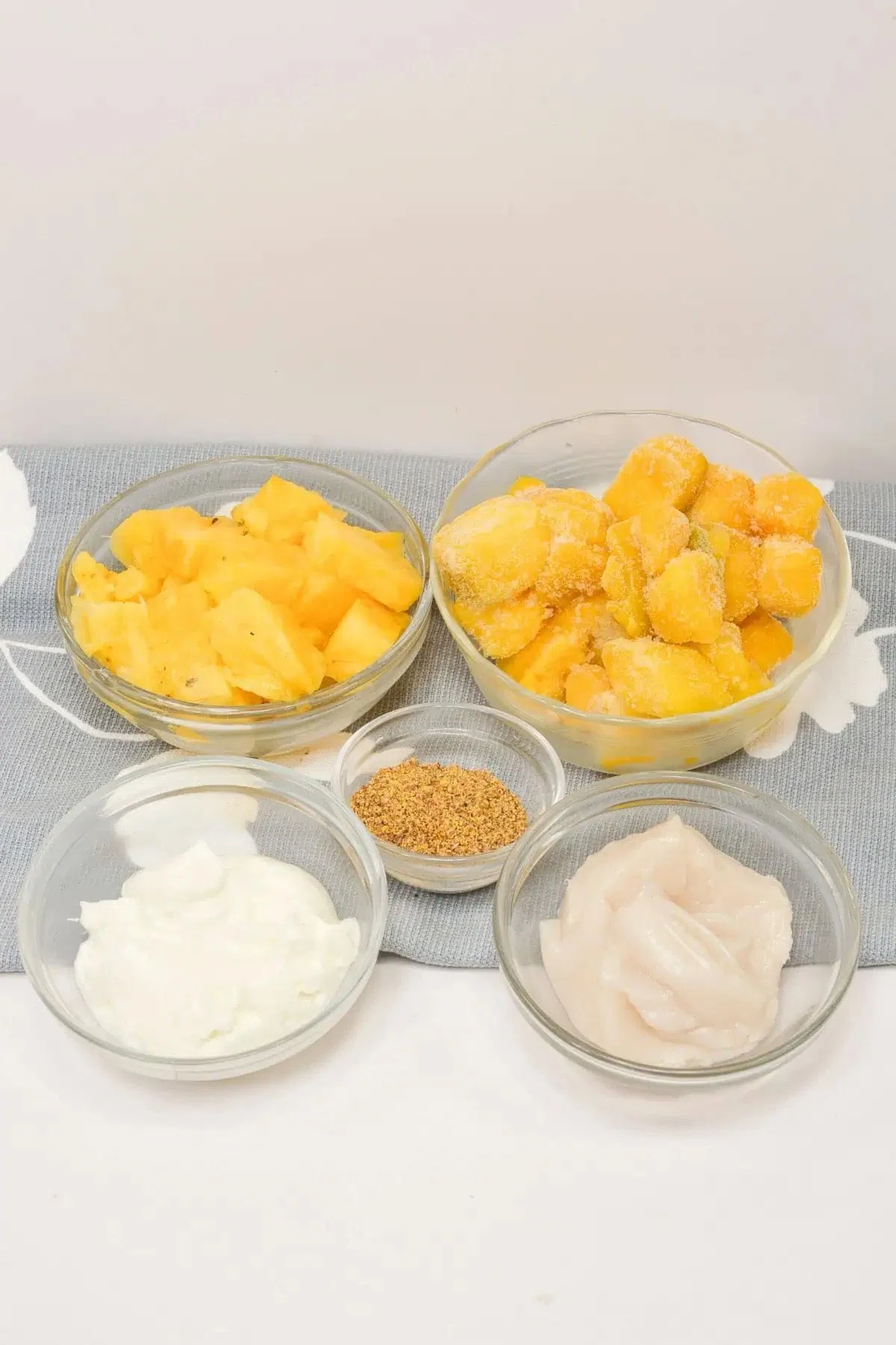 Mango Pineapple Smoothie
