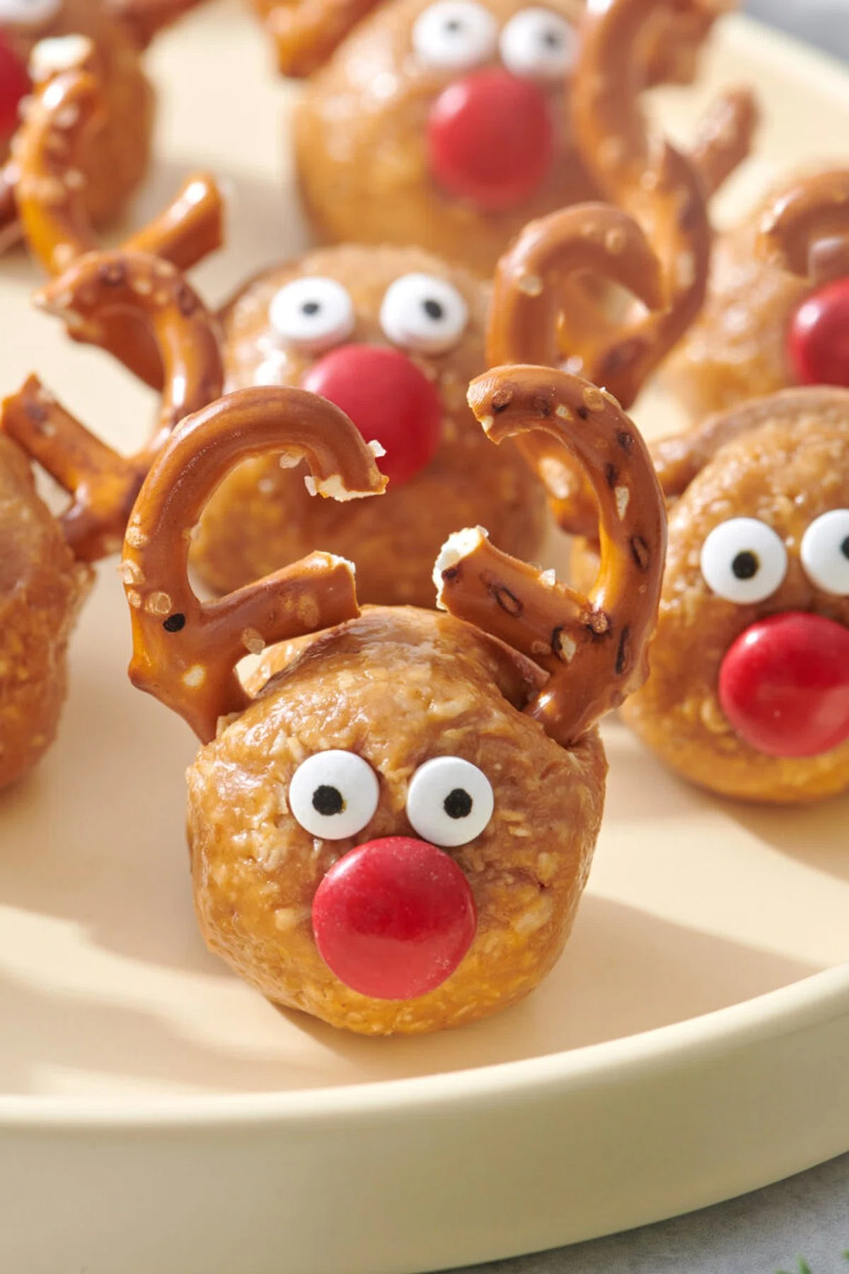 No-Bake Reindeer Bites