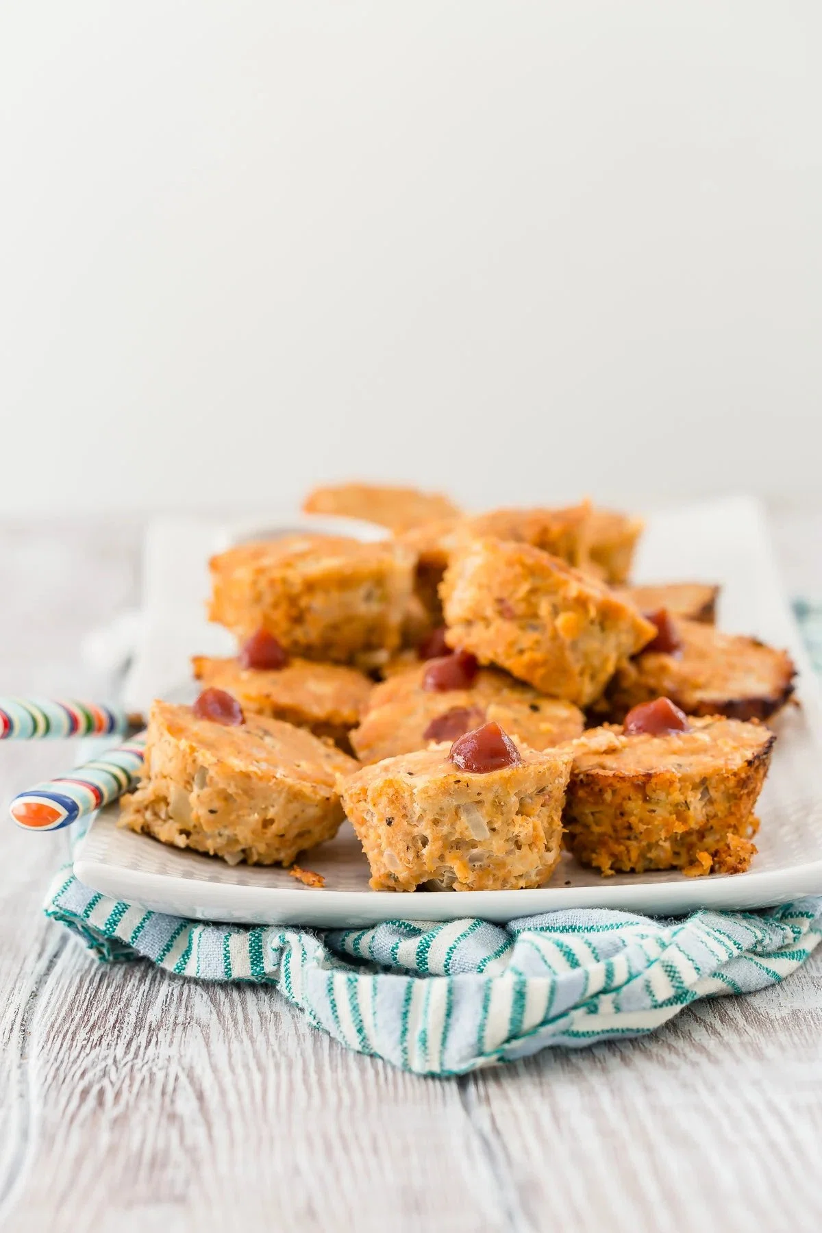 Chicken Parmesan Meatloaf Bites