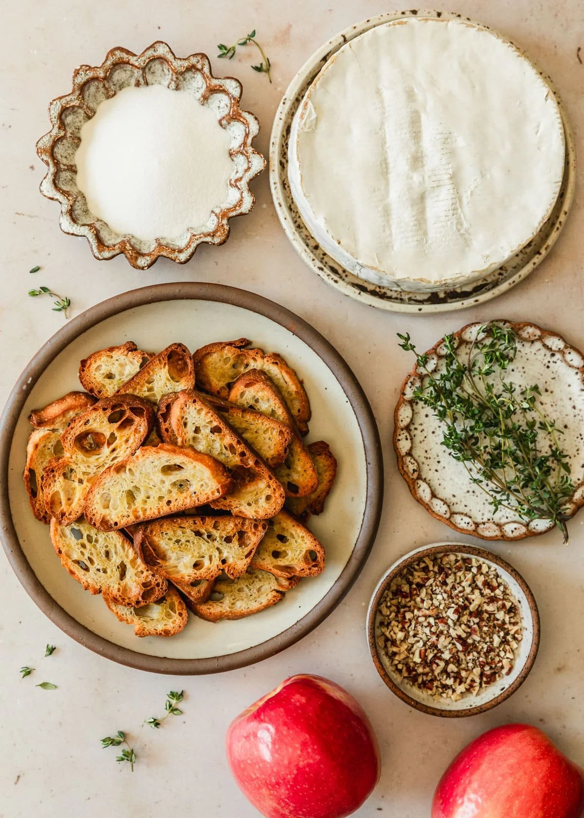 10-Minute Brûléed Apple and Brie Crostini