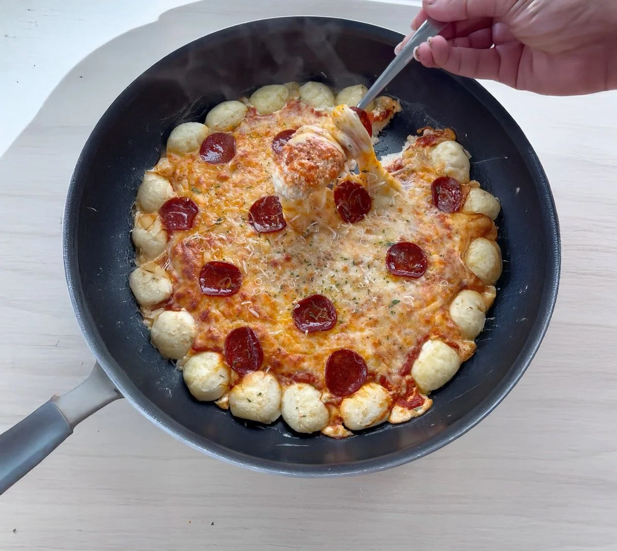 Cheesy Pizza Dip with Garlic Cheese Bread