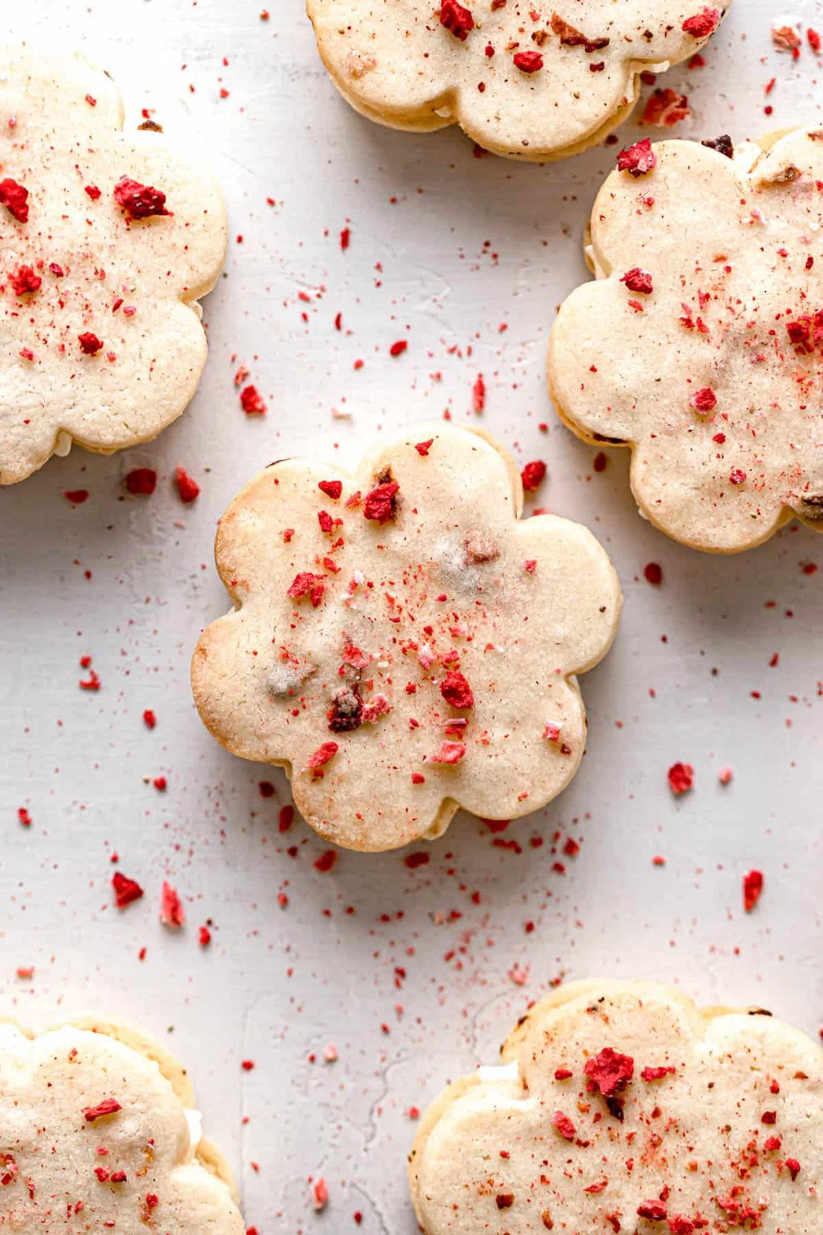 Strawberry Cheesecake Cookies