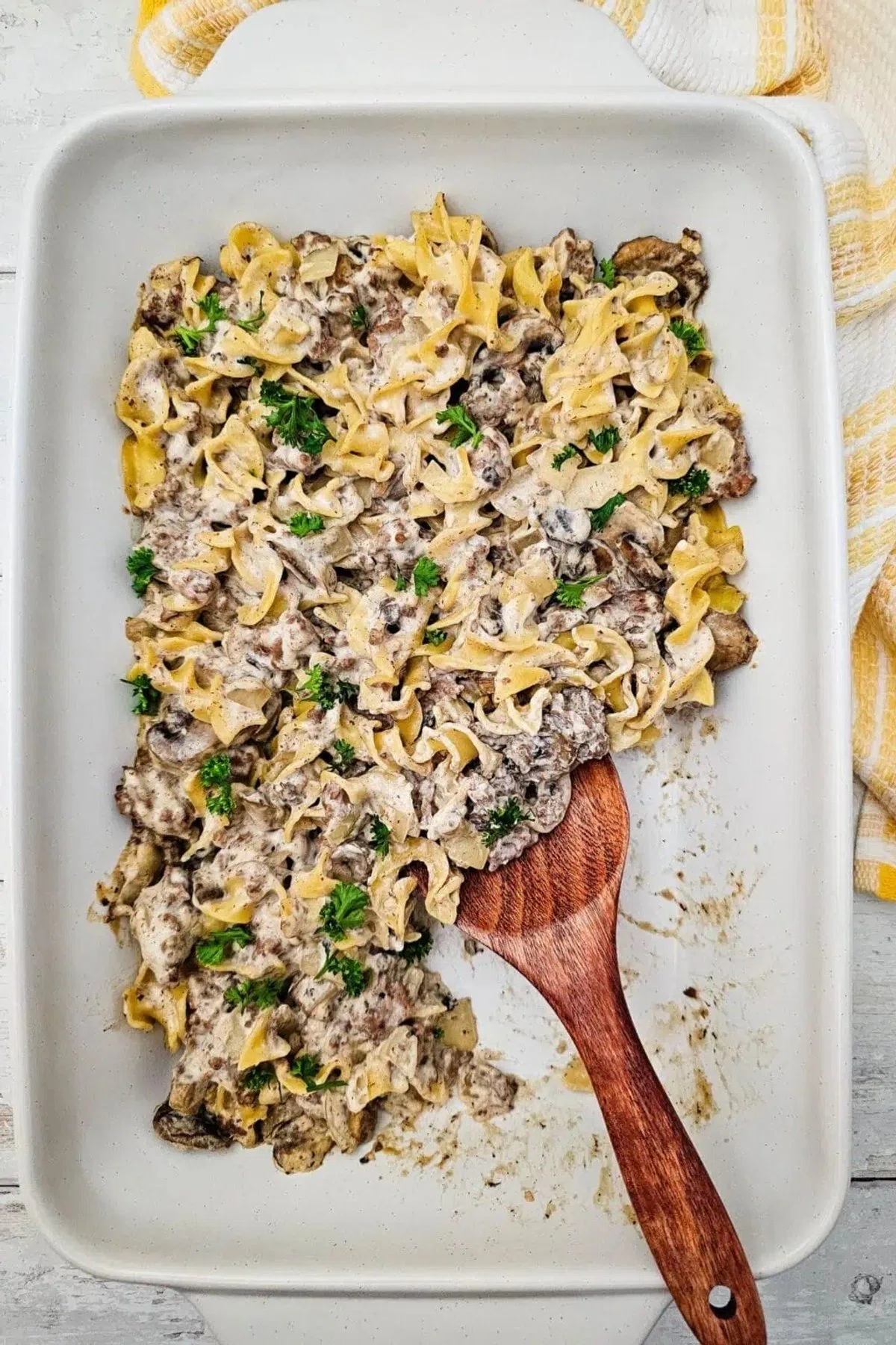 Easy Ground Beef Stroganoff Casserole