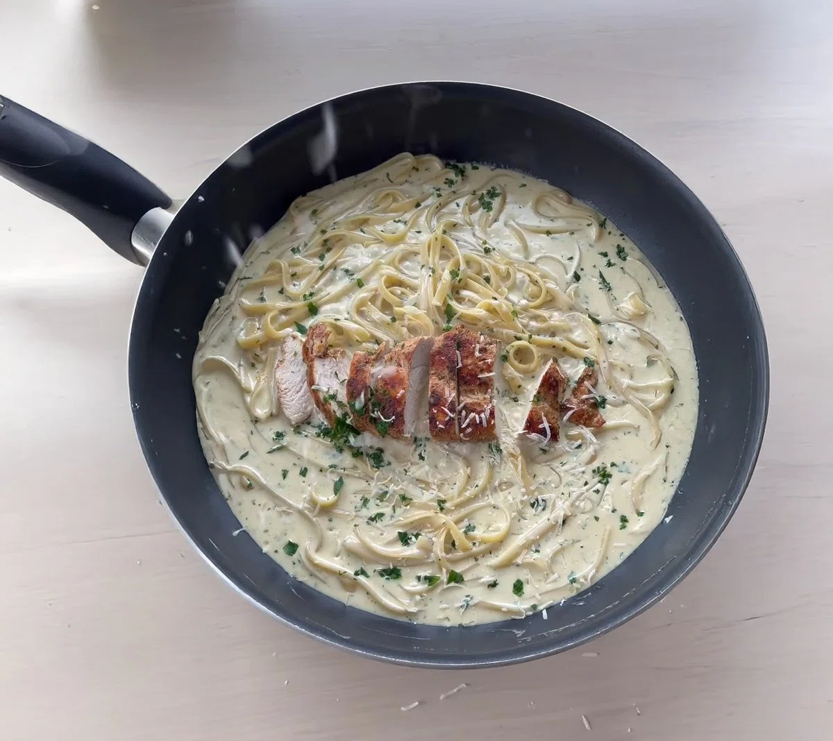 Chicken Alfredo Pasta