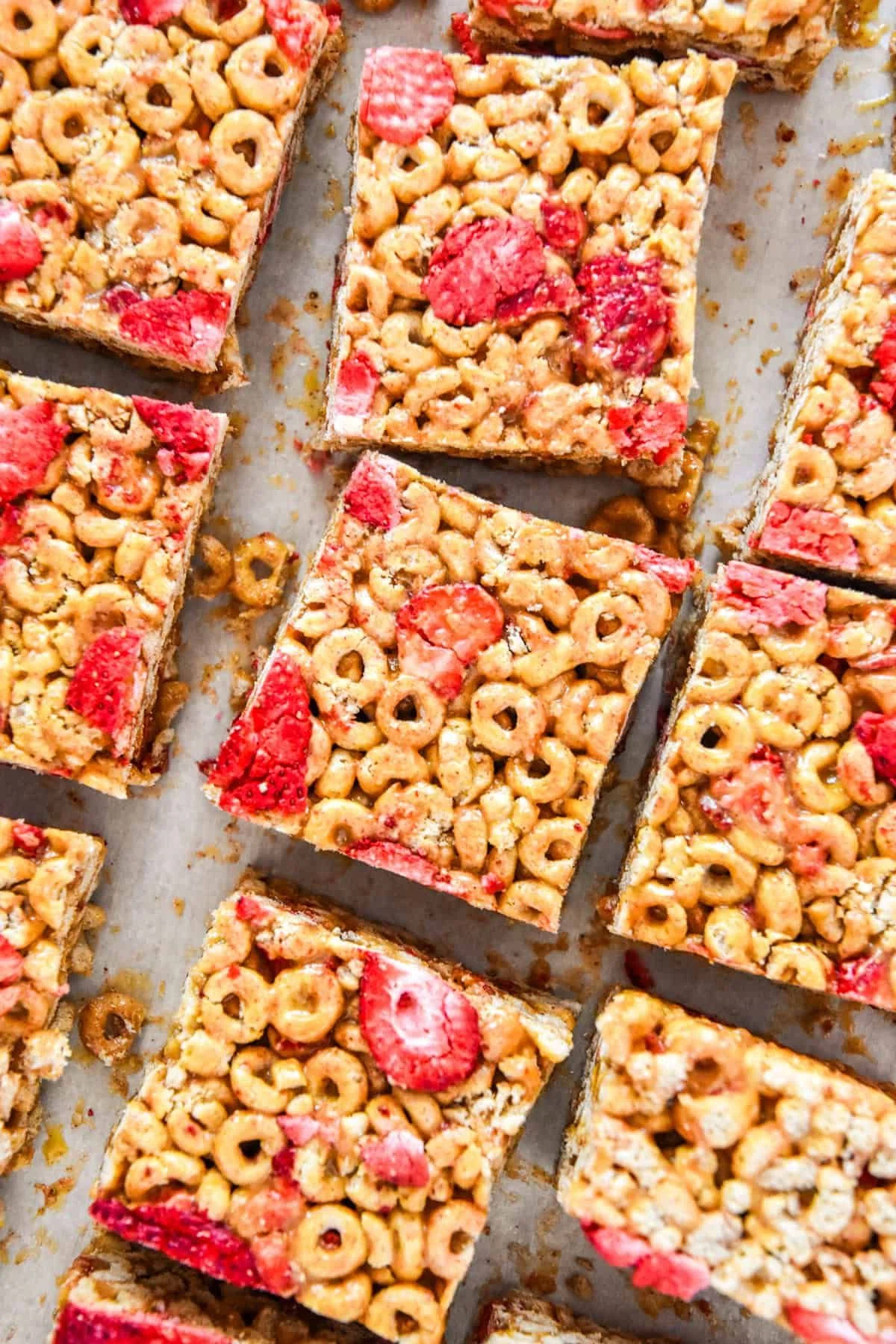 Strawberry Peanut Butter Cheerios Bars