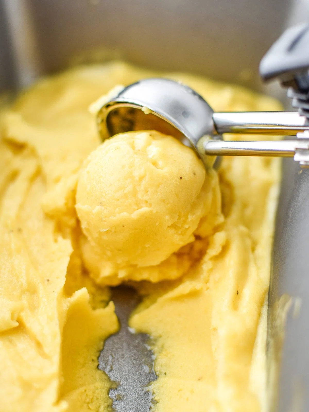 4-Ingredient Mango Lime Nice Cream