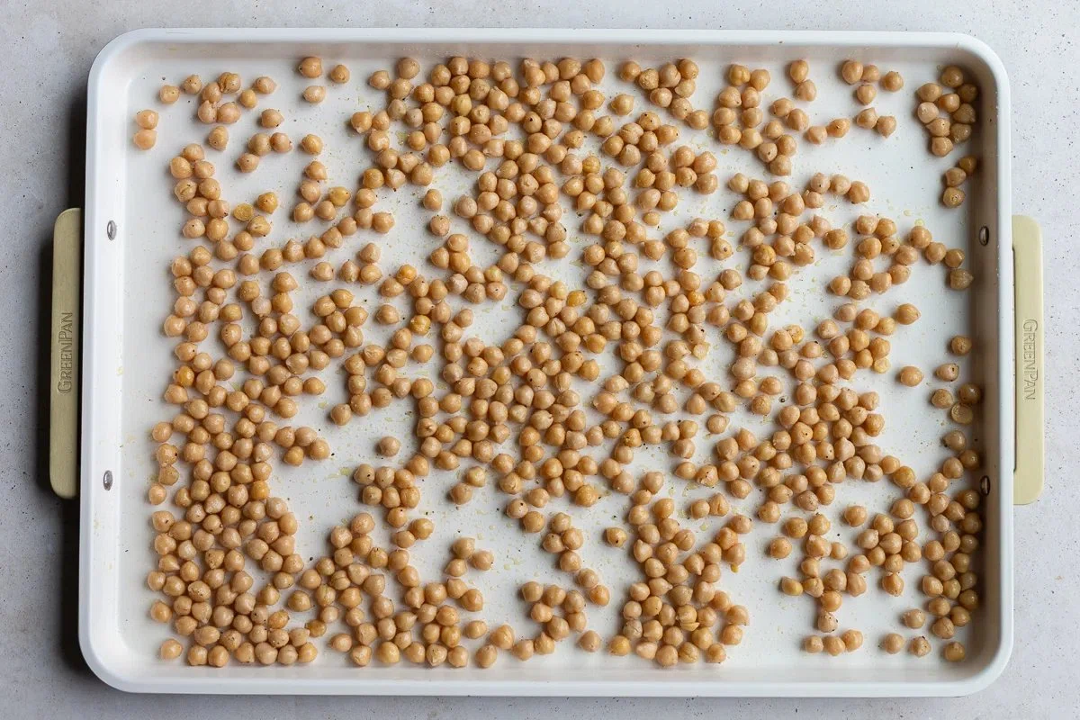 Crispy Chickpeas (Oven Roasted)