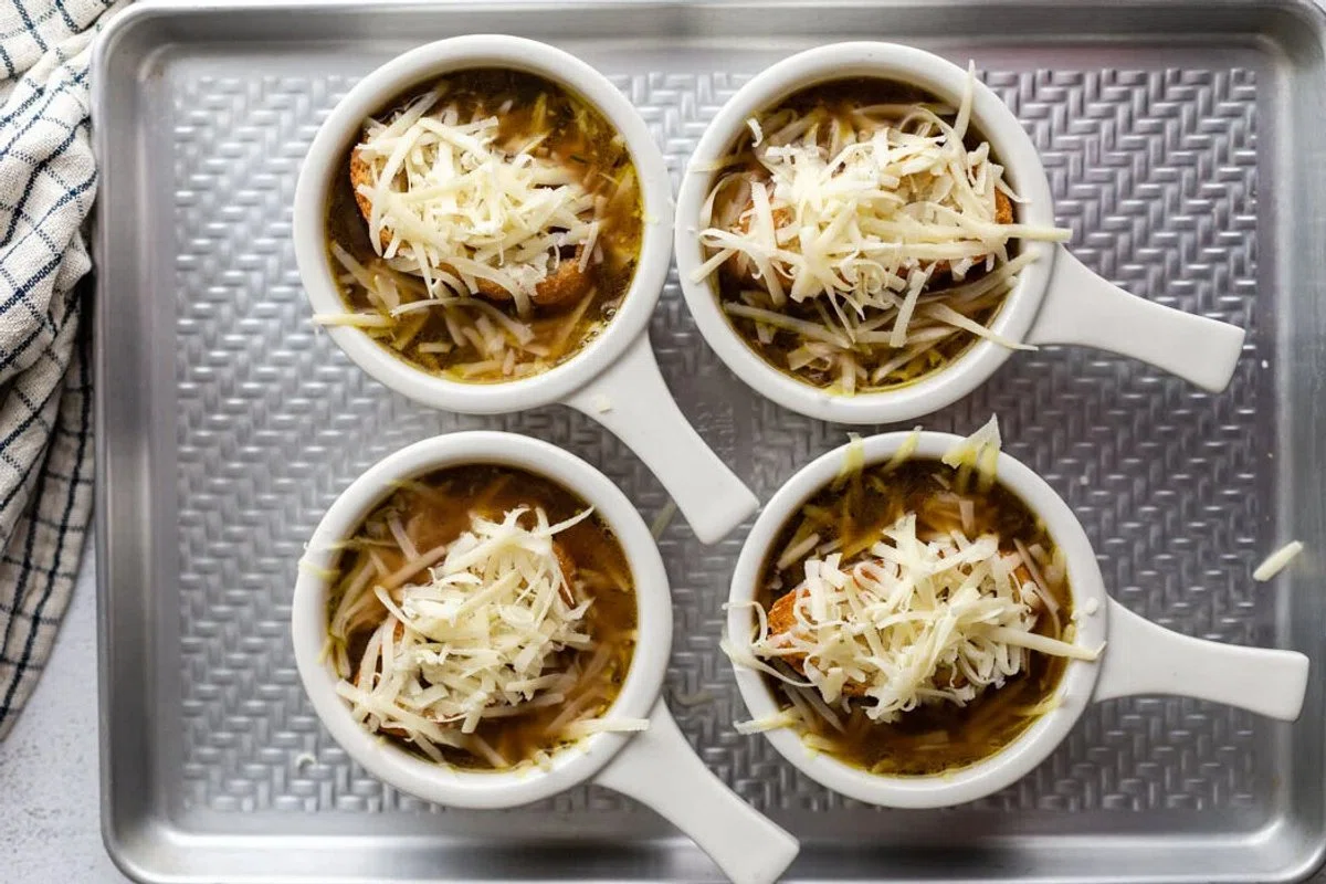 Vegetarian French Onion Soup