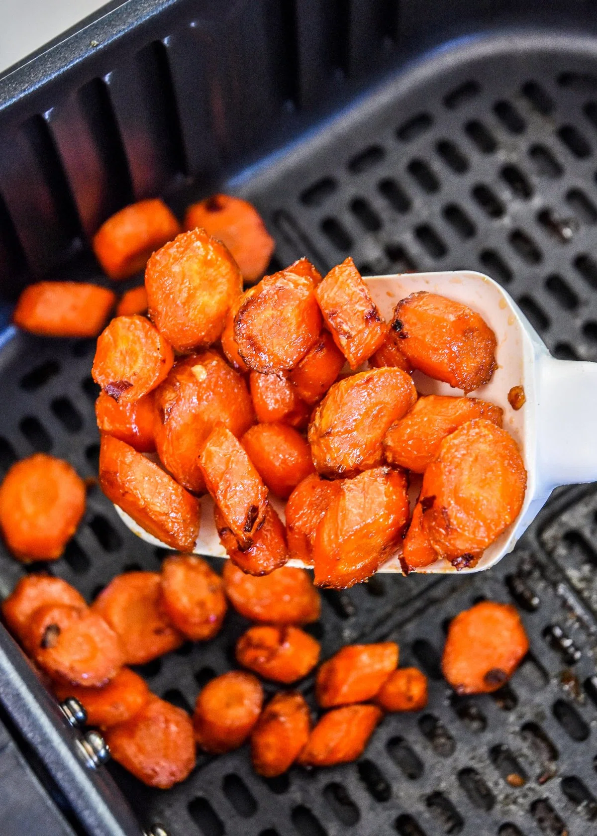 Air Fryer Hot Honey Glazed Carrots