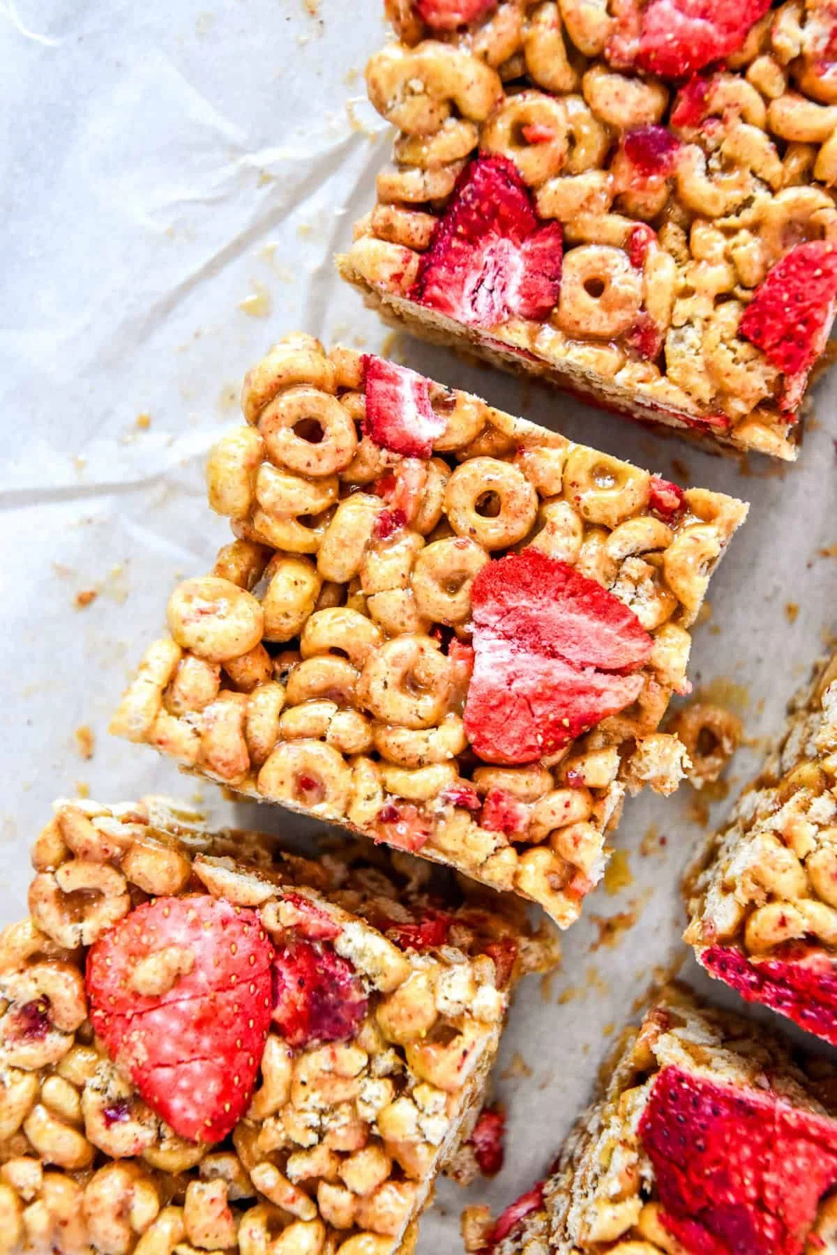Strawberry Peanut Butter Cheerios Bars