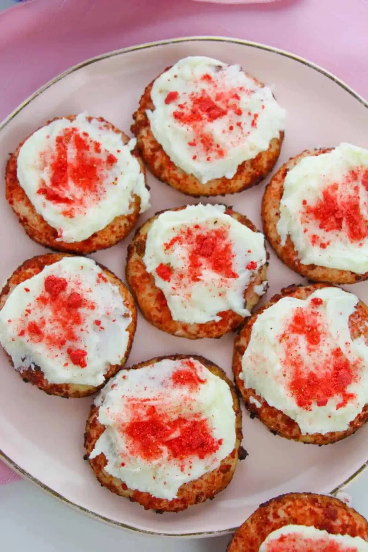 Strawberry Crunch Cookies