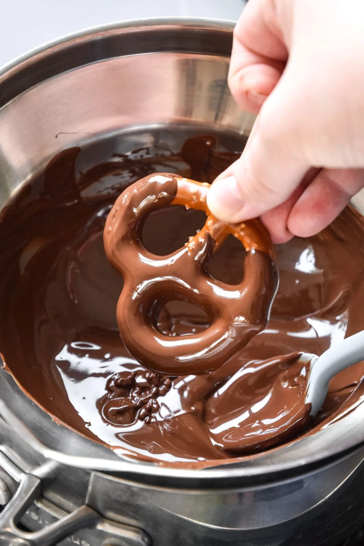 Homemade Chocolate Dipped Pretzels