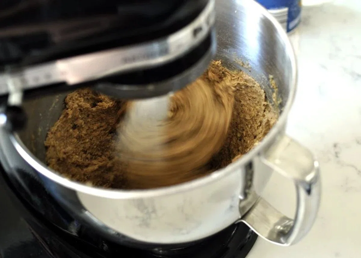 Healthy Cinnamon Raisin Lactation Muffins