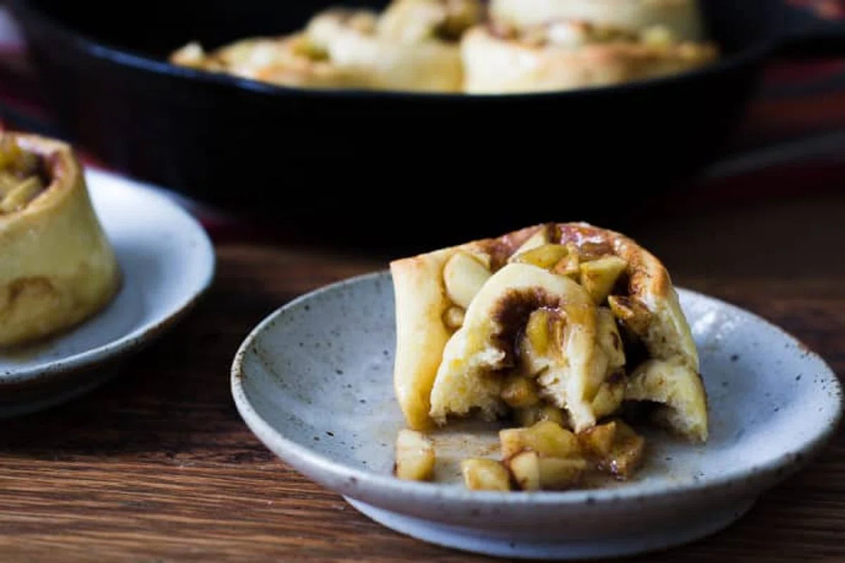 Apple Pie Cinnamon Rolls