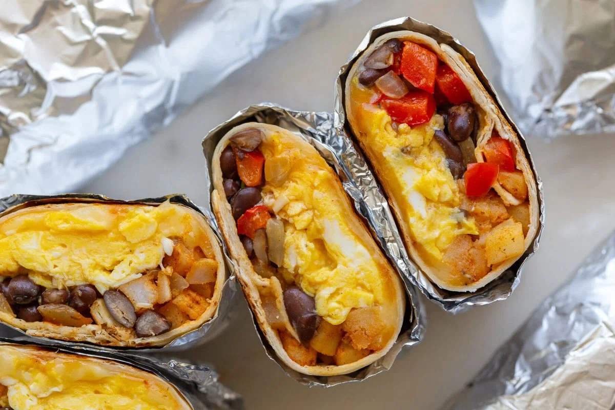 Easy Vegetarian Breakfast Burritos (Freezer-Friendly & Protein-Packed!)