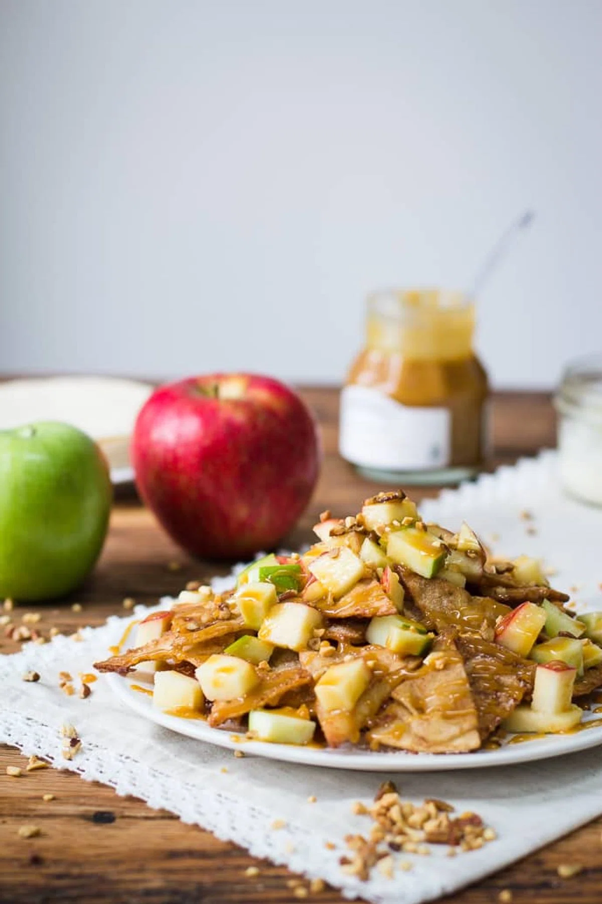 Caramel Apple Dessert Nachos