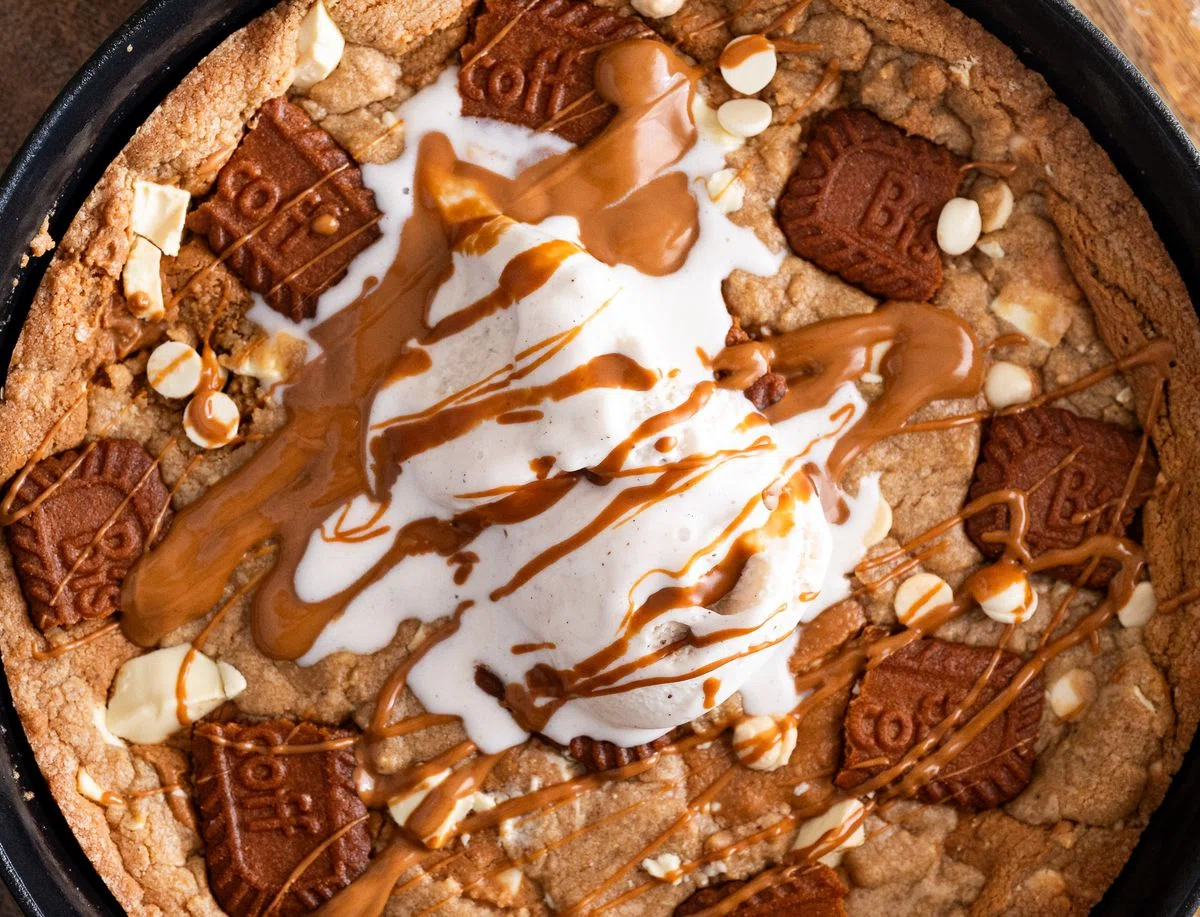 Brown Butter Biscoff White Chocolate Chip Cookie Skillet