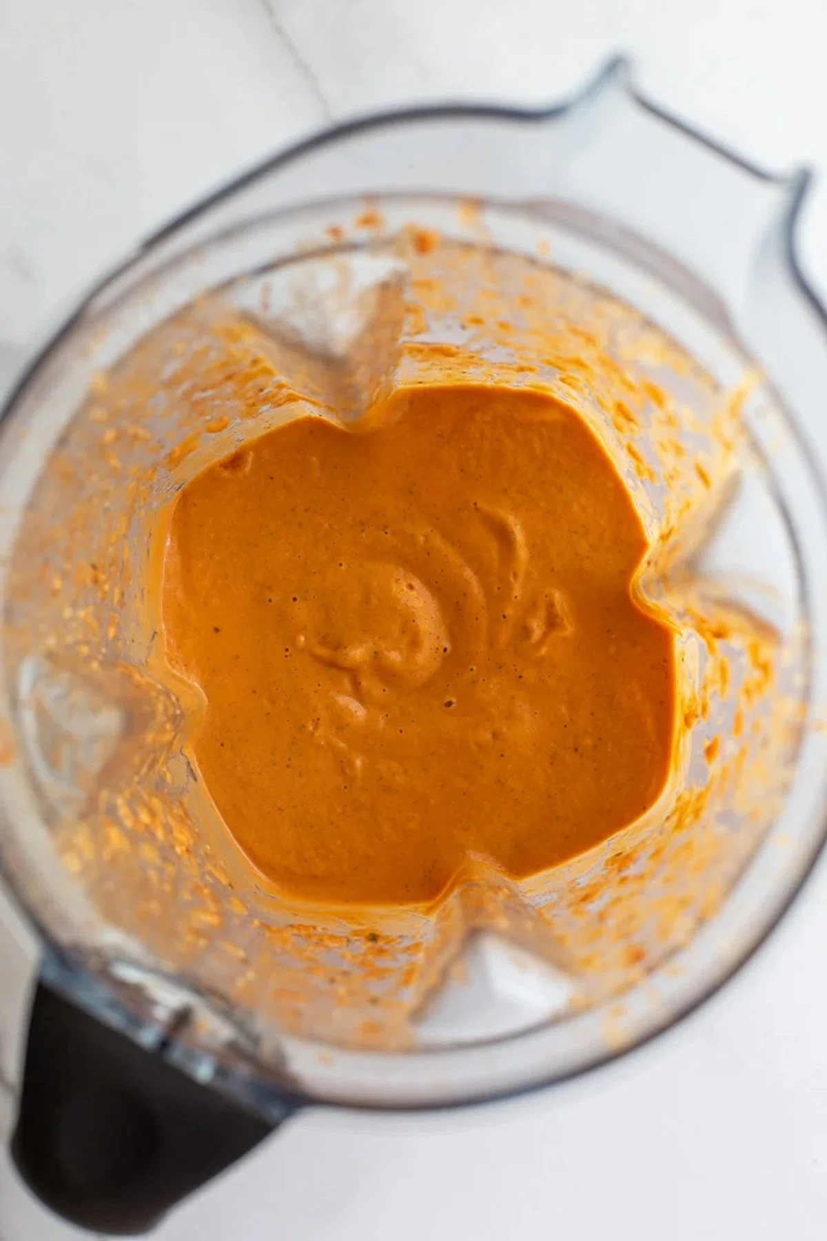 Creamy Tomato Pasta (vegan)