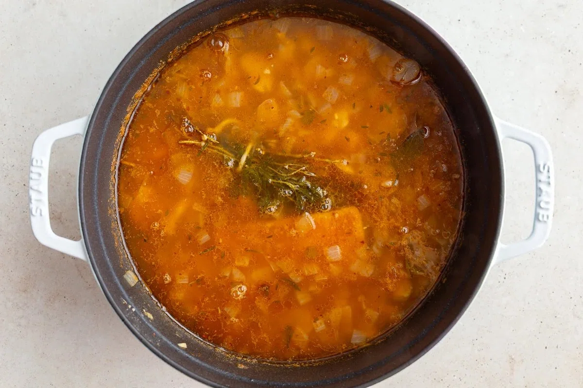 Easy One-Pot Brothy Beans